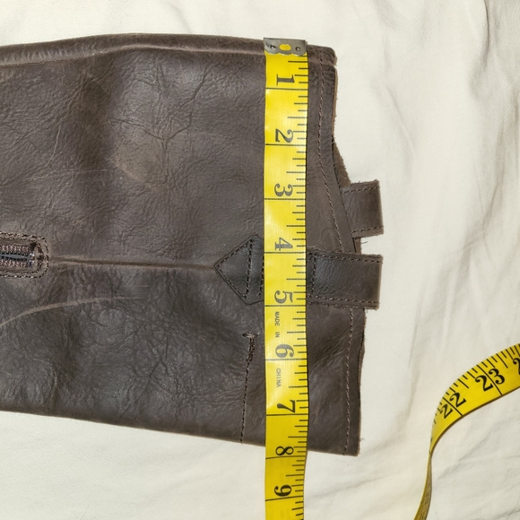 Leather boots - Picture 6 of 12